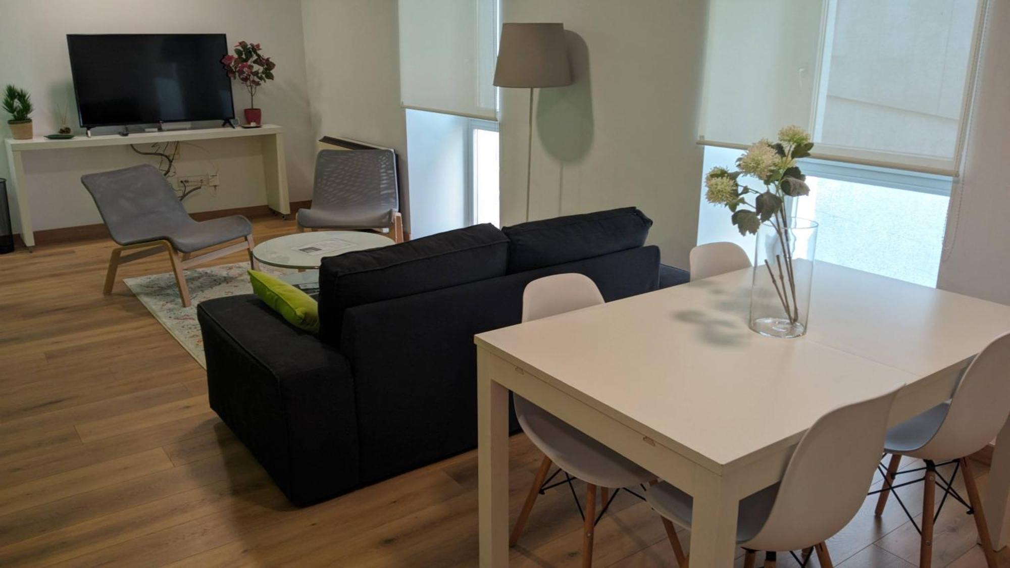 Piso En El Centro Para 4 Personas - Plaza Amboage - Wifi フェロル エクステリア 写真
