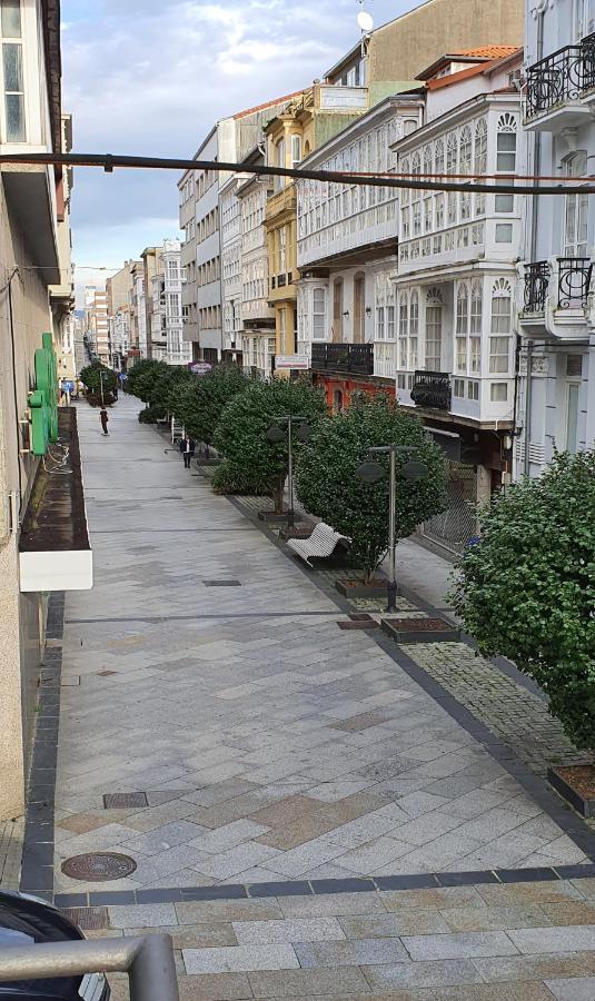 Piso En El Centro Para 4 Personas - Plaza Amboage - Wifi フェロル エクステリア 写真